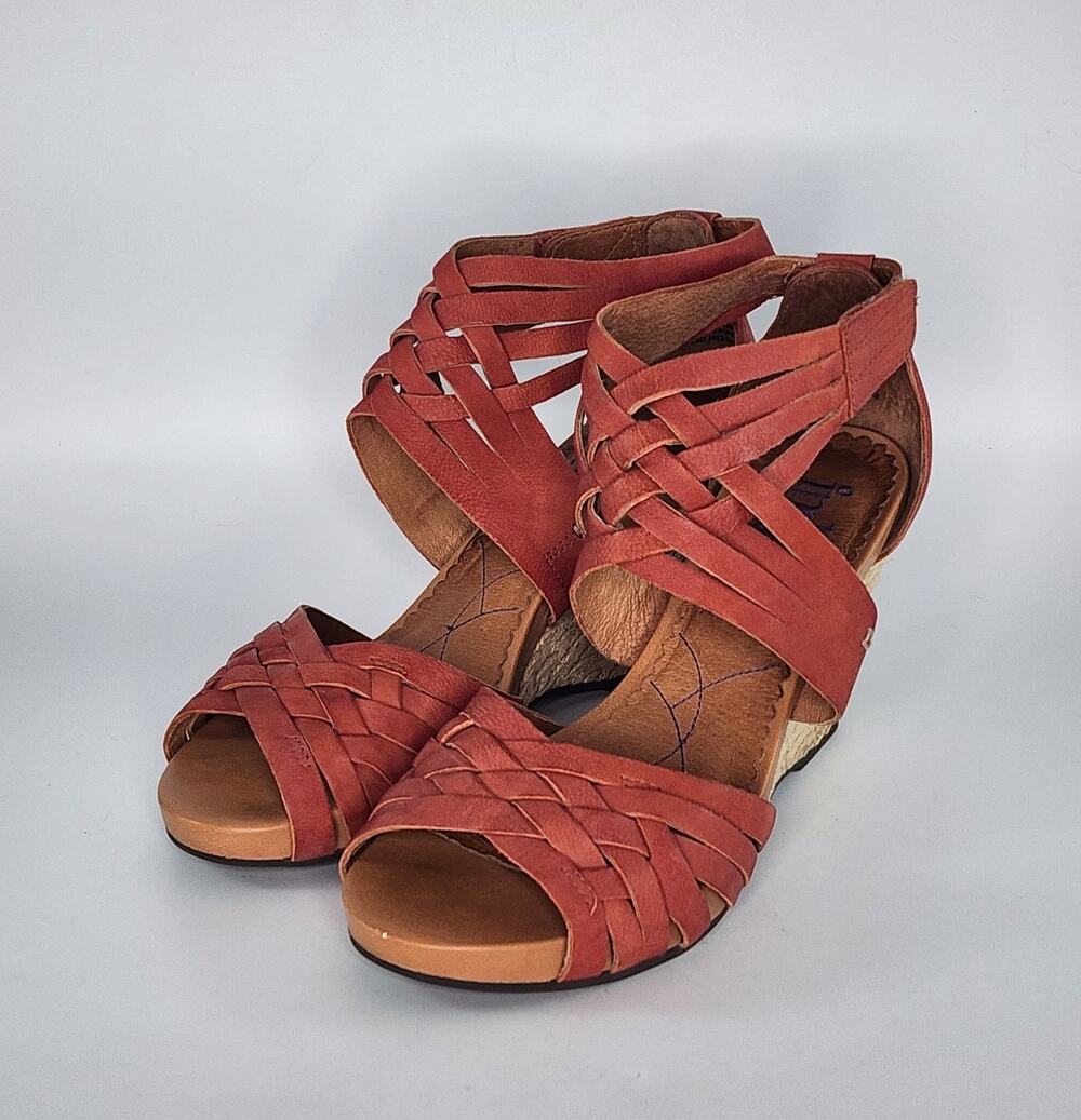 Red Suede Pocomo Espadrille Wedge Sandals Women's Size 8.5 M